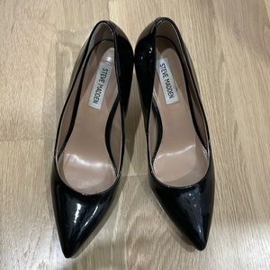 Steve Madden Patten Leather Black posted heels